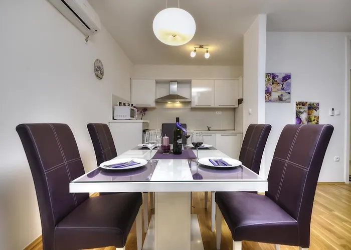 Lavanda Apartament *